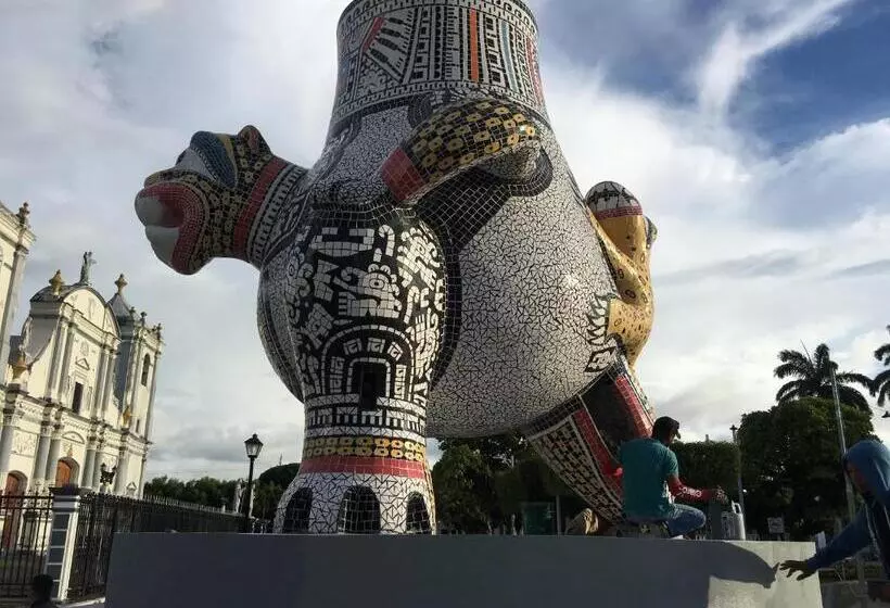 پانسیون Murph's Surf Shacks