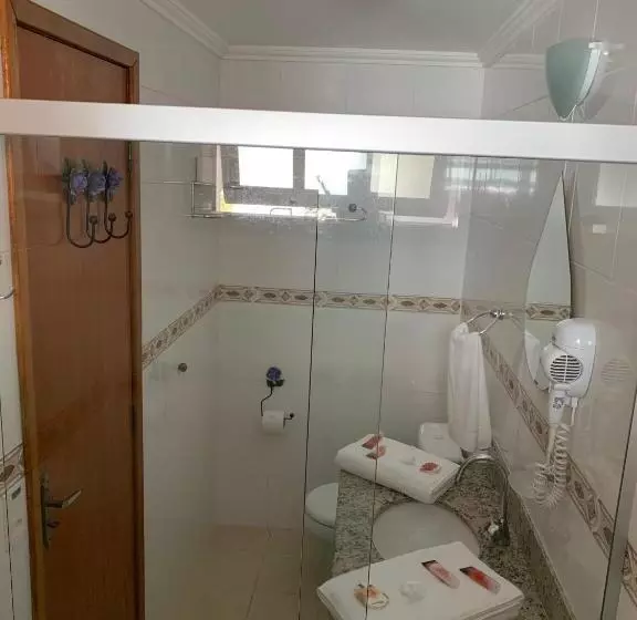 ペンション Pousadinha Da Praça