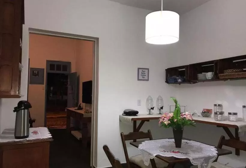 ペンション Pousadinha Da Praça