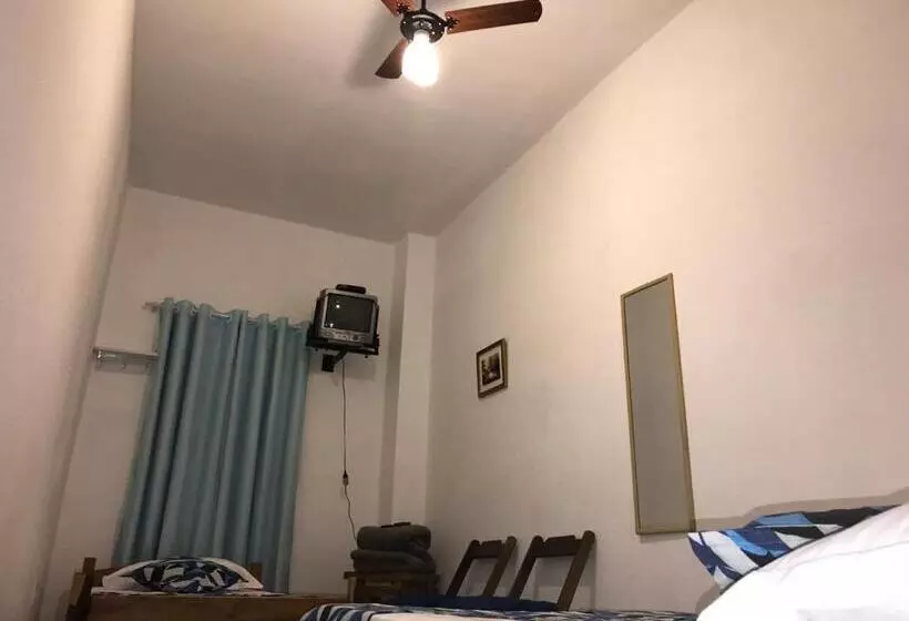 ペンション Pousadinha Da Praça