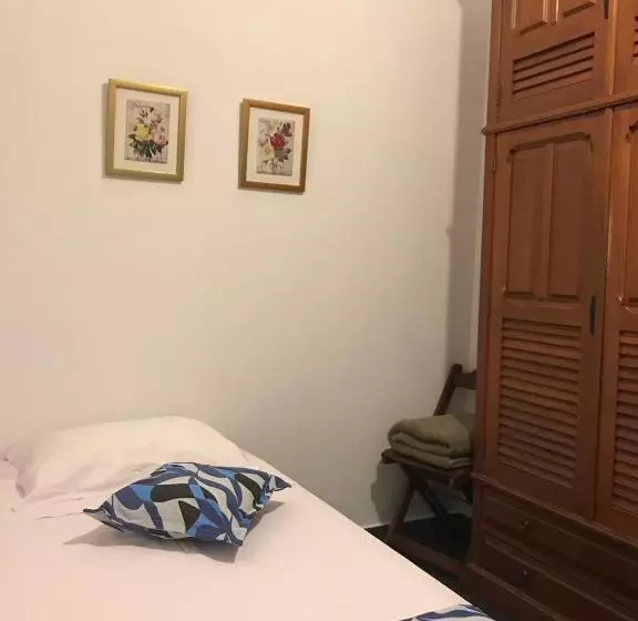 ペンション Pousadinha Da Praça