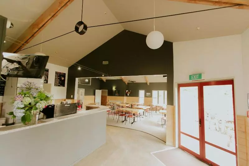 Retkeilymaja Kiwi Paka Waitomo