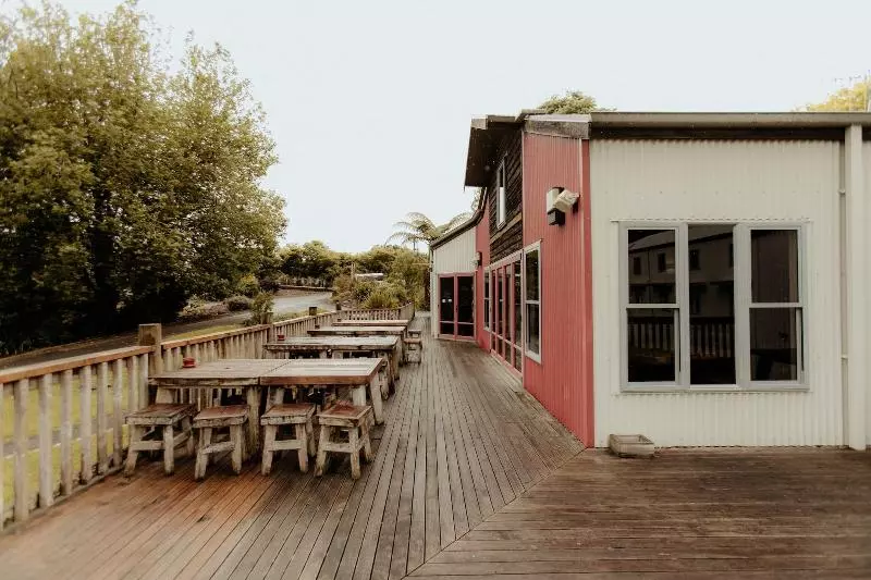 Retkeilymaja Kiwi Paka Waitomo