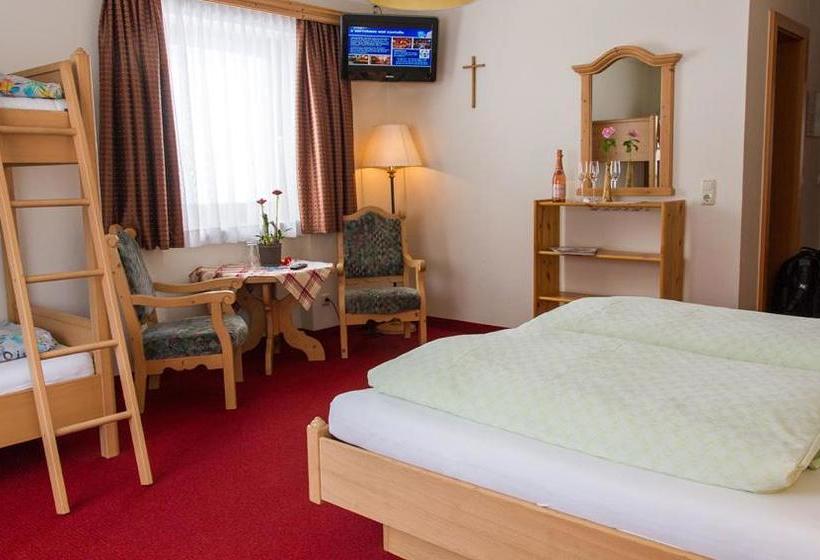 تختخواب و صبحانه Landhaus St. Georg