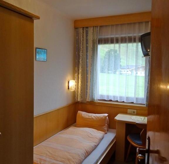 تختخواب و صبحانه Ski & Bike Pension Maria