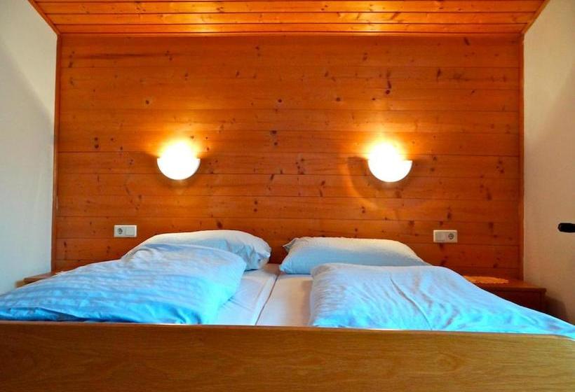 تختخواب و صبحانه Ski & Bike Pension Maria