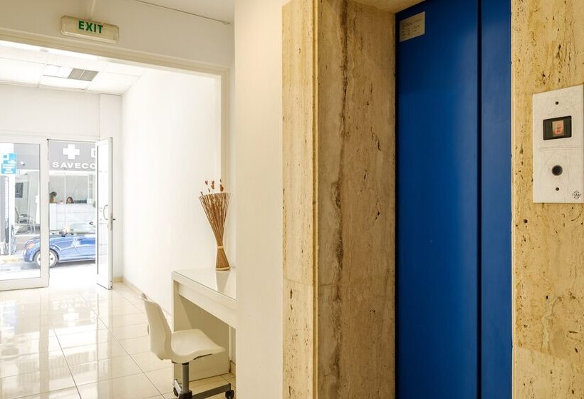 Nautilus Tourist Apartments