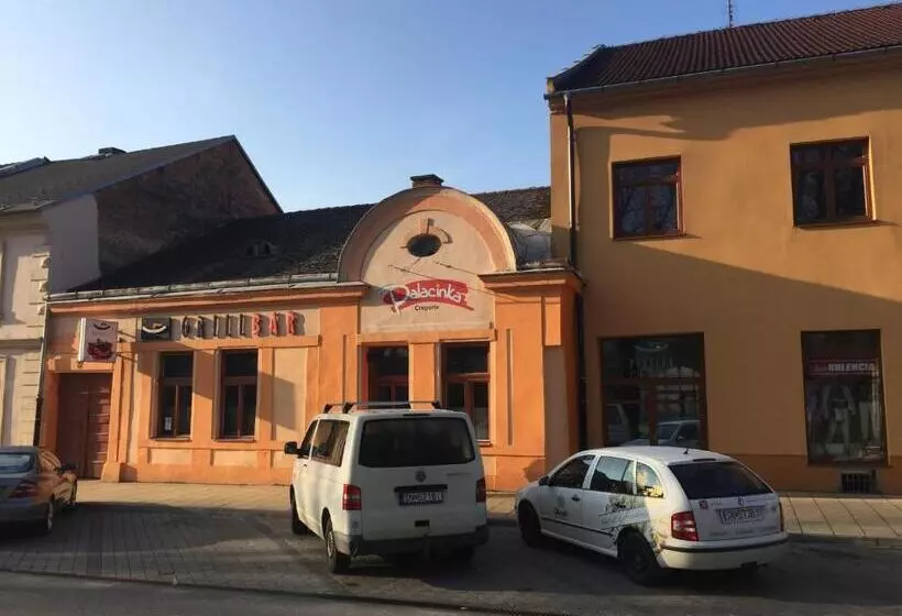 پانسیون Grillbar Penzion & Restaurant