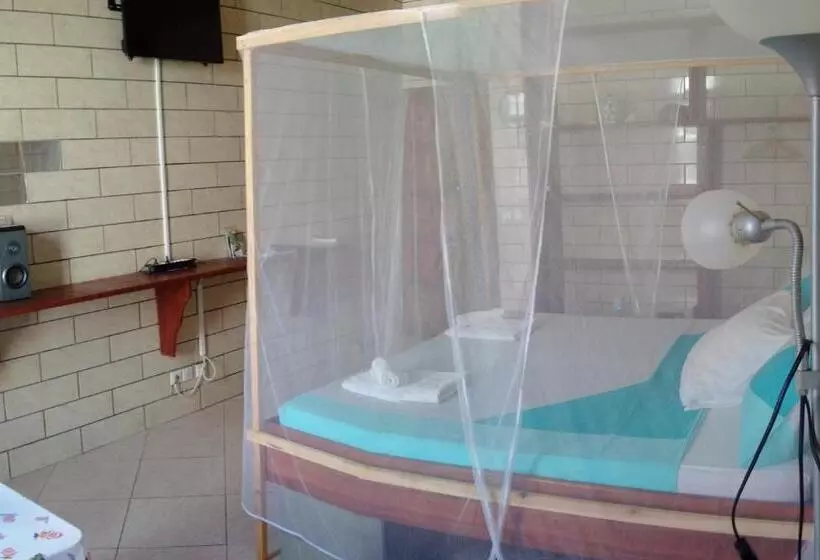 پانسیون Villa Pistaches