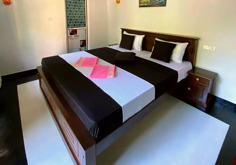 ペンション Weligama Watergate