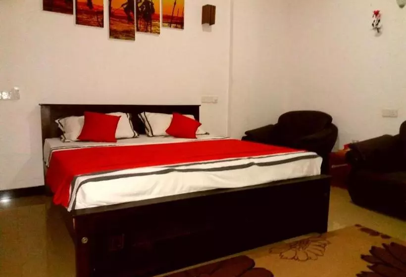 ペンション Weligama Watergate