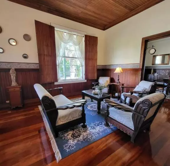 پانسیون Casa Del Cafe Familiar