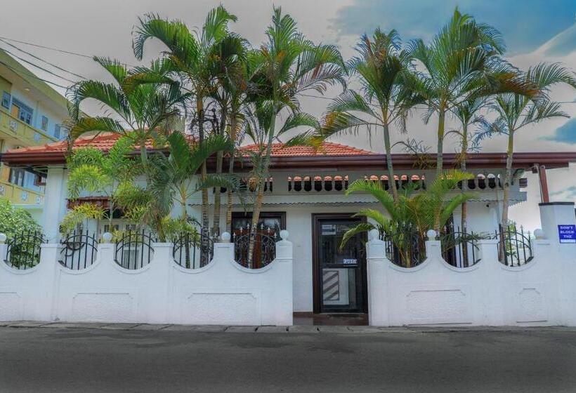 Ostello Bon Voyaage Tourist Inn