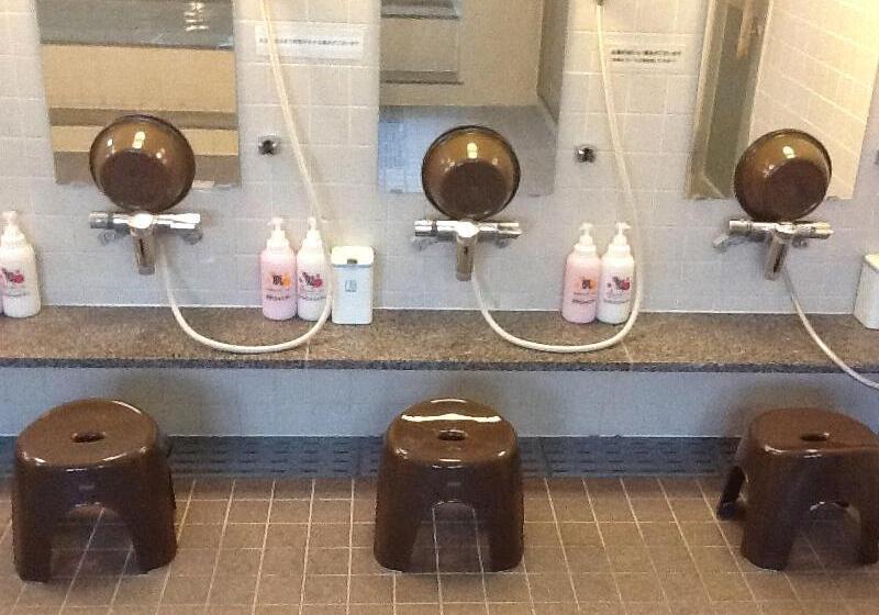 Hotelli Heal In Yokkaichi