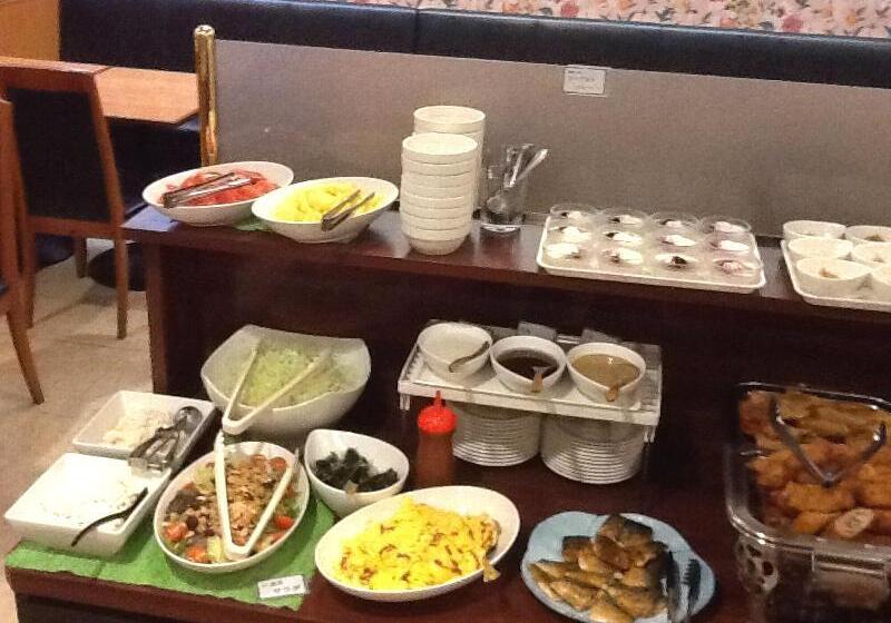 Hotelli Heal In Yokkaichi