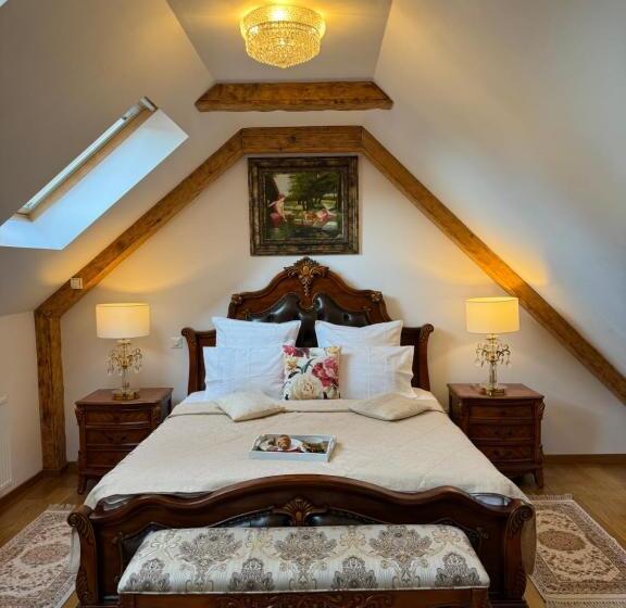 پانسیون Cetatea Medievala