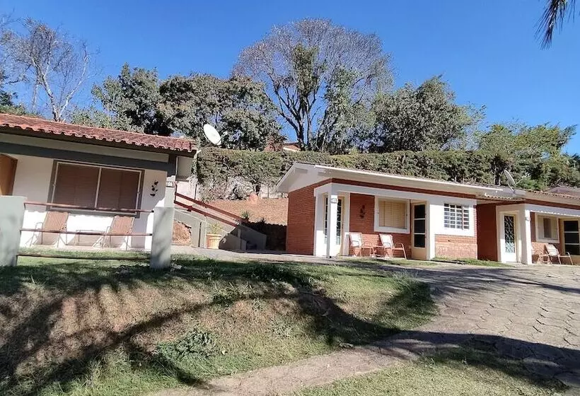 ペンション Chales Vila Da Serra