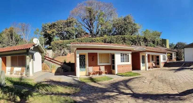 ペンション Chales Vila Da Serra