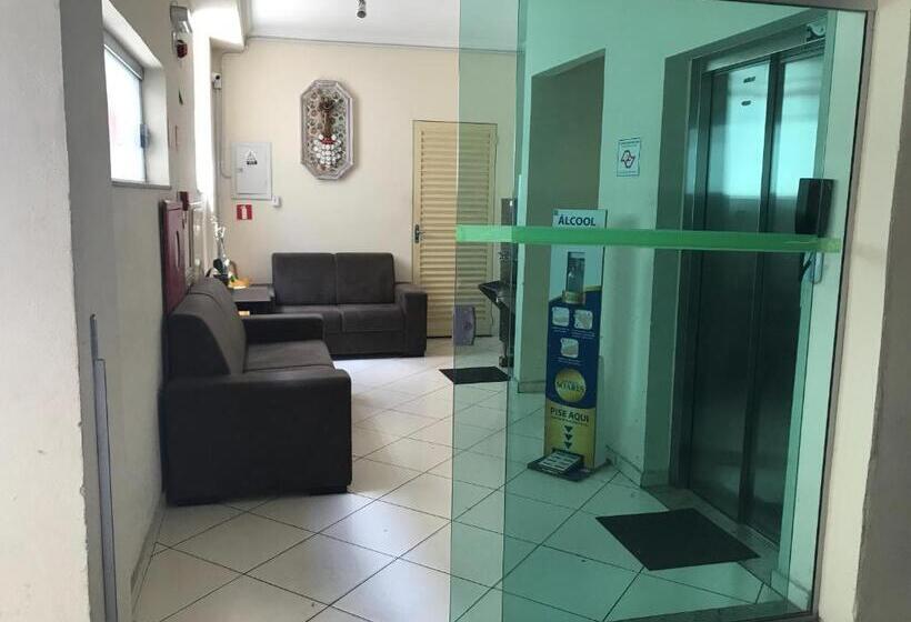 Pension (Hôtel basse catégorie) Pousada Soares