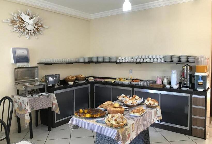 Pension (Hôtel basse catégorie) Pousada Soares