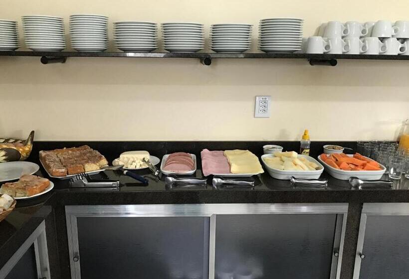 Pension (Hôtel basse catégorie) Pousada Soares