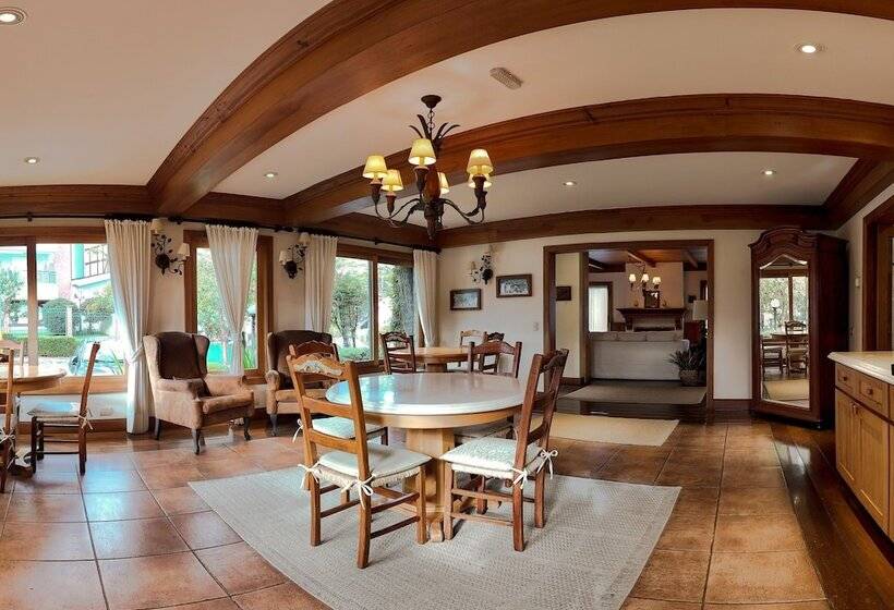 פנסיון Solar D Izabel