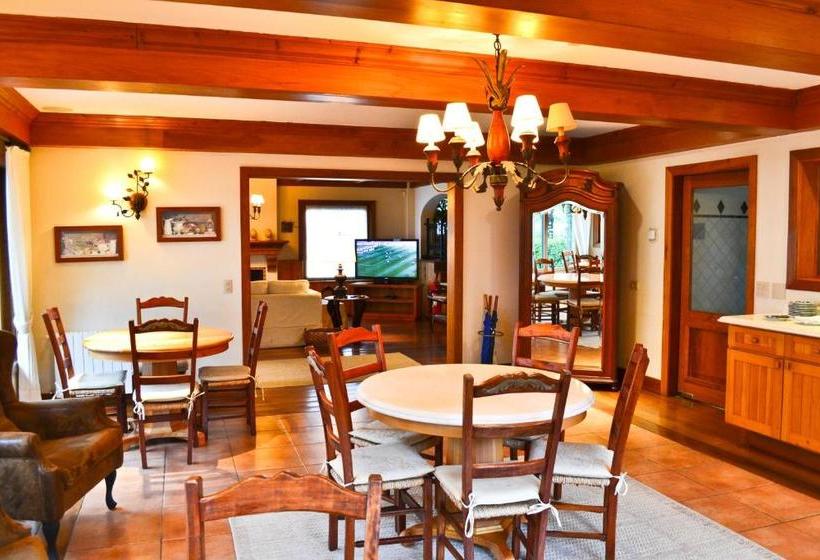 פנסיון Solar D Izabel