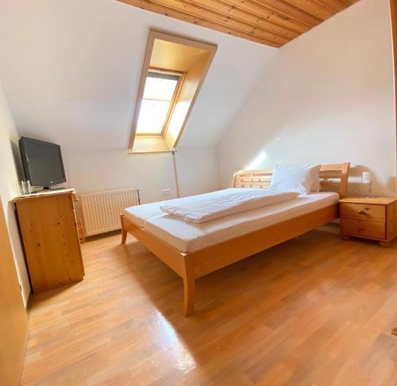 فندق صغير Frühstückspension Ochnerbauer