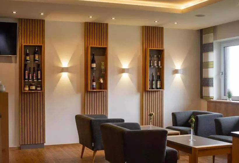 Retkeilymaja Frühstückspension Ochnerbauer