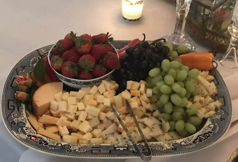 Rosewood Manor House B&b