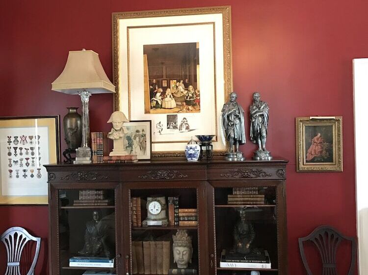 Rosewood Manor House B&b