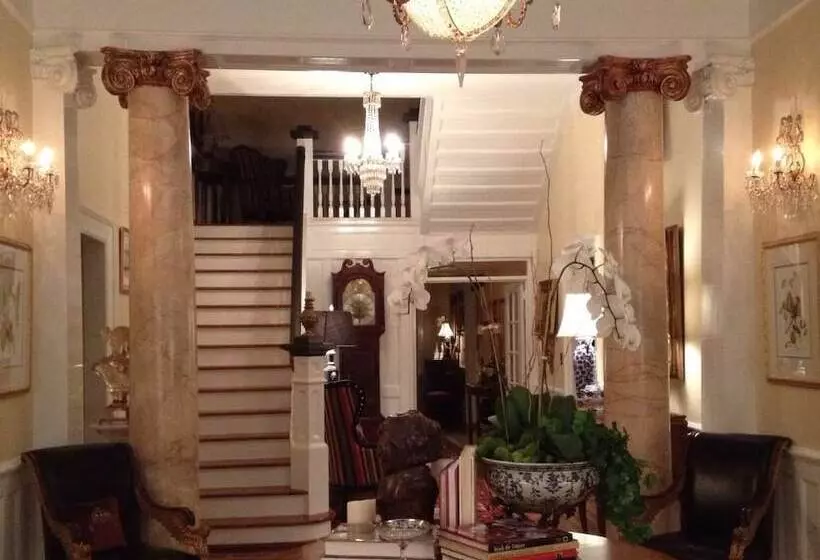 Rosewood Manor House B&b