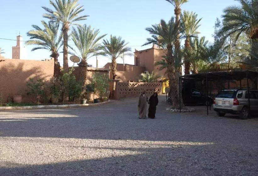 Retkeilymaja D Hôte Jnane Dar Diafa