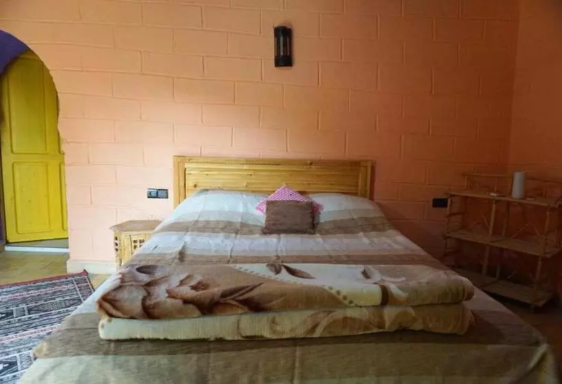 Retkeilymaja D Hôte Jnane Dar Diafa