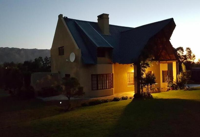 בית מלון כפרי Tuckaway