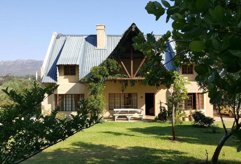 בית מלון כפרי Tuckaway