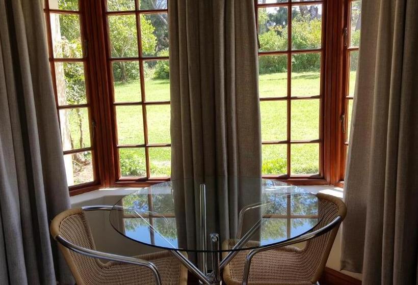 בית מלון כפרי Tuckaway