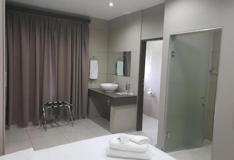 Pension Fa Trez Guest House And Spa