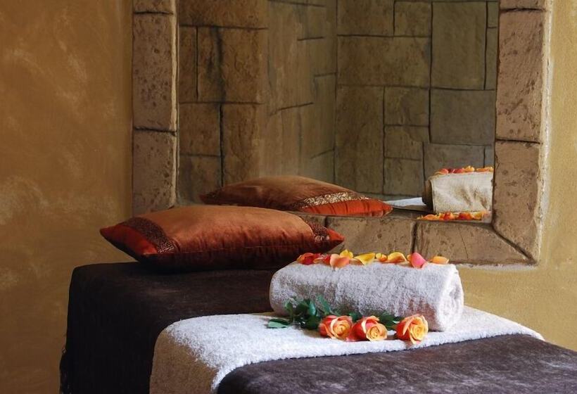 Pension Fa Trez Guest House And Spa