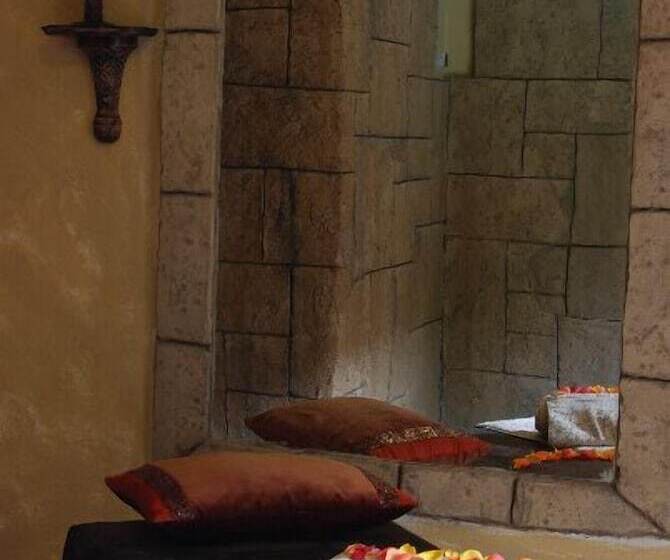 Pension Fa Trez Guest House And Spa