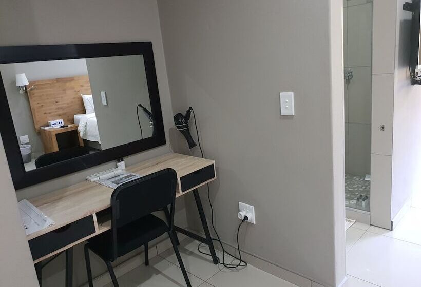 Pension Fa Trez Guest House And Spa