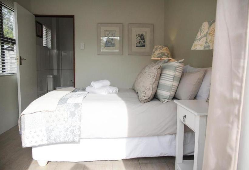 פנסיון Olive Manor Guest House