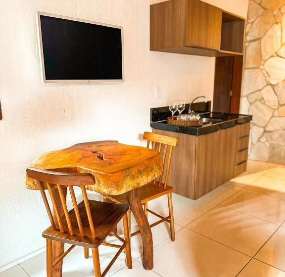 پانسیون Pousada Do Porto Mar