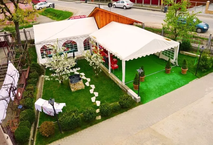 Majatalo Venesis House