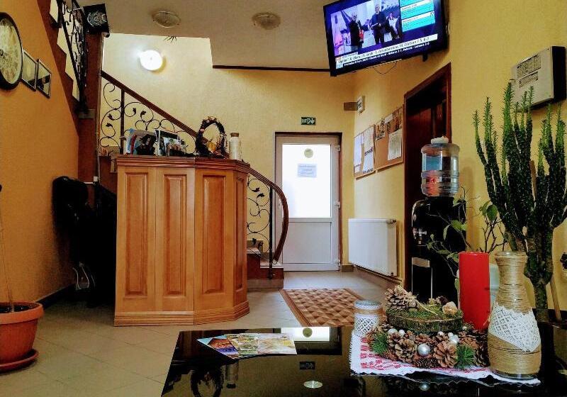 پانسیون Venesis House