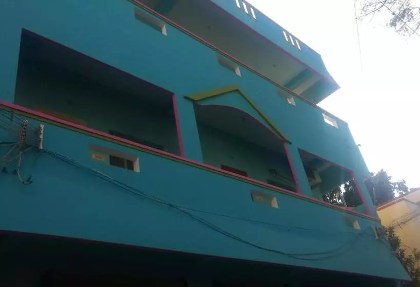 ペンション Vijaya Guest House
