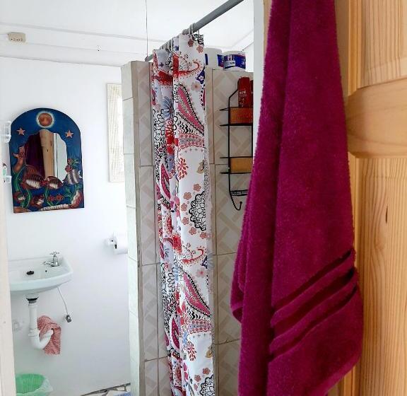 پانسیون Onelovecottagetobago Upstairs Apartment