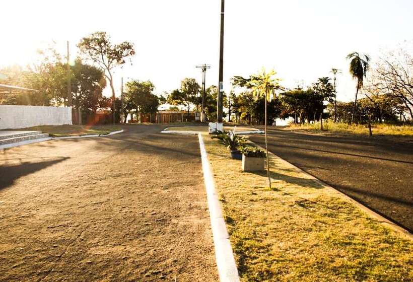 ペンション Pousada Rio Paraná