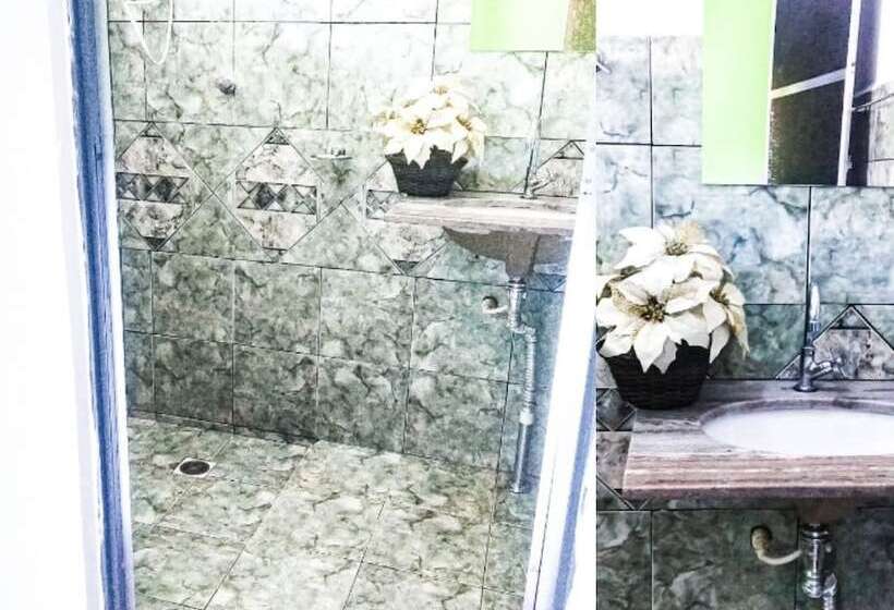 ペンション Pousada Rio Paraná