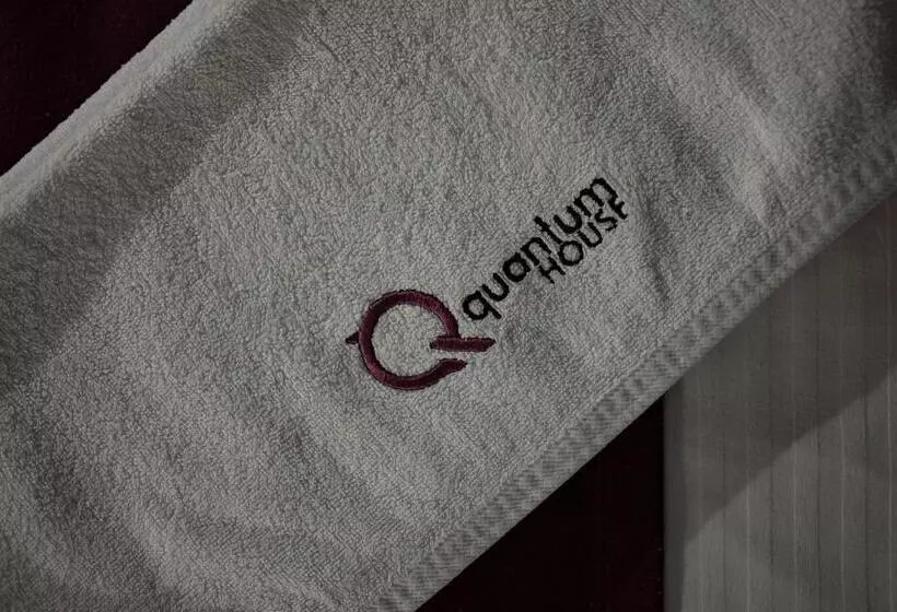 Pensiune Quantum House